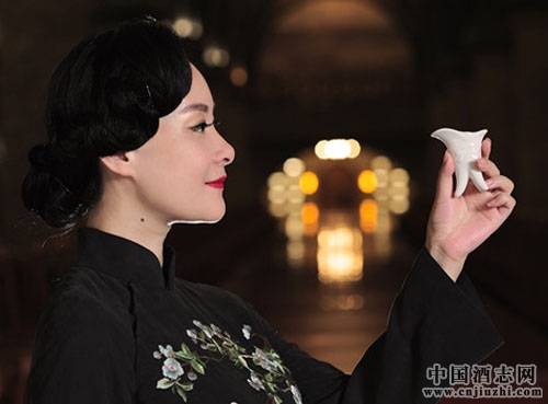 �׾�Ʒ�b֪�R �ڇL�����ɺ��α�e�þ�