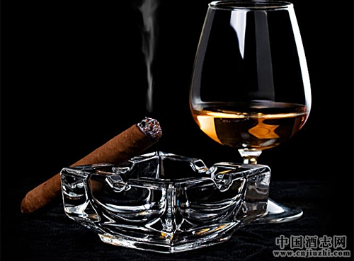 �������ư��m�غ���ʿ����ʲô��ͬ��