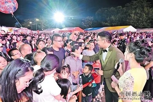 Ʒζ����� ���������@���ǡ���÷��������Ļ��ܻ��ϵ�Ј��֮����÷��