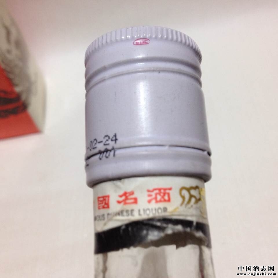 ���^���P��